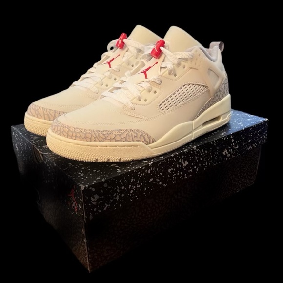 JORDAN SPIZIKE LOW Coconut Milk - Picture 1 of 11